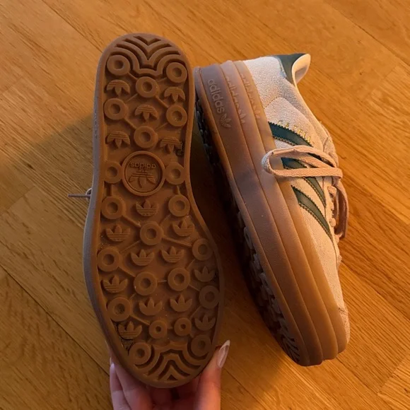 adidas Originals Gazelle Bold "Cream White/Green" - Picture 6 of 9